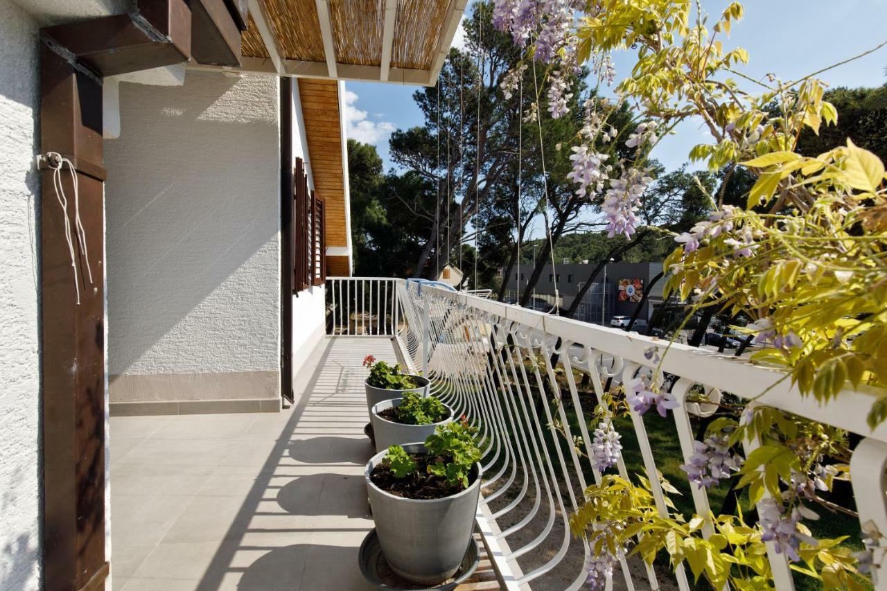 Apartment & Rooms Nugal מאקרסקה מראה חיצוני תמונה